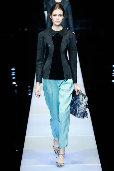Look 53